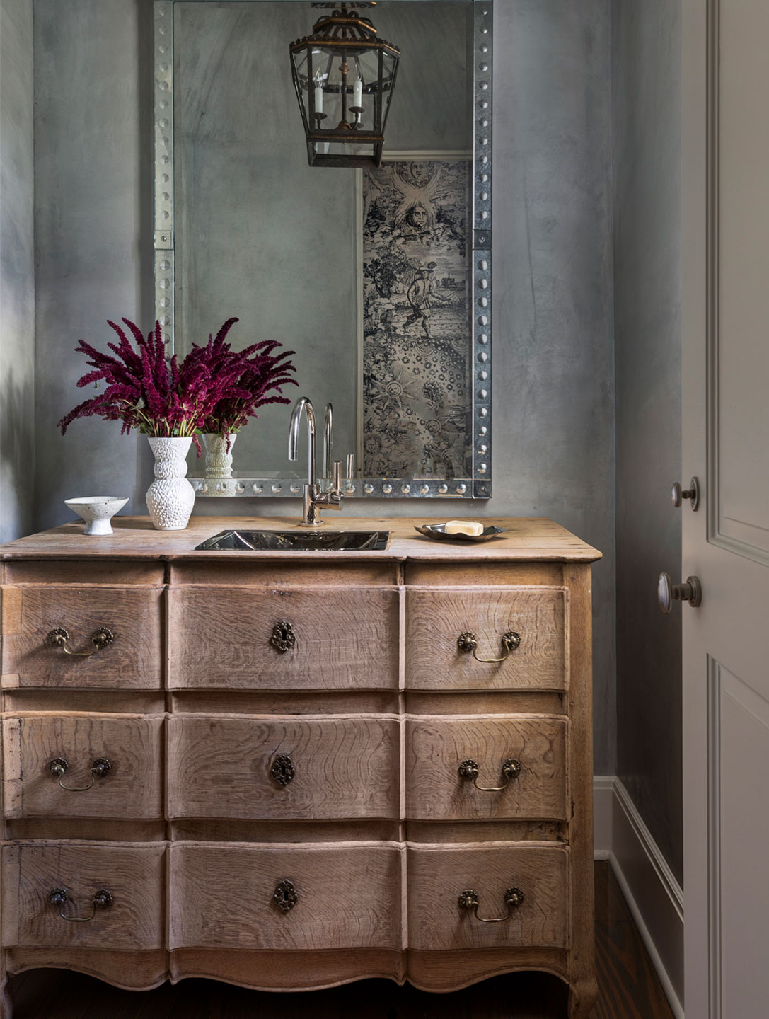 08.karachildress-houstonhangout