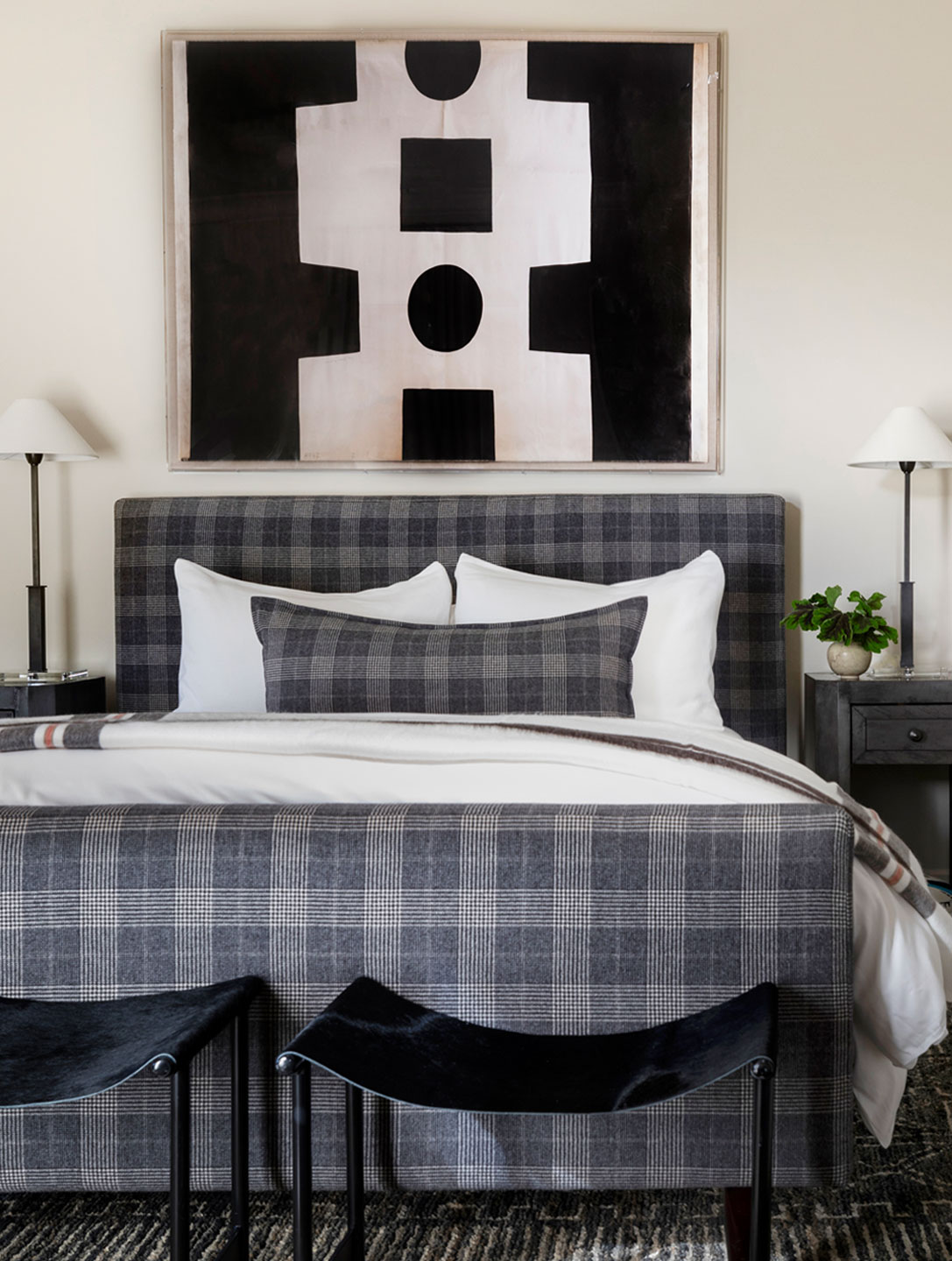 14.karachildress-houstonhangout